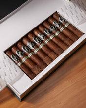 
                      
                        이미지를 갤러리 뷰어에 로드 , Davidoff Escurio Petit Robusto Cigar Bundle ( Uncut )
                      
                    